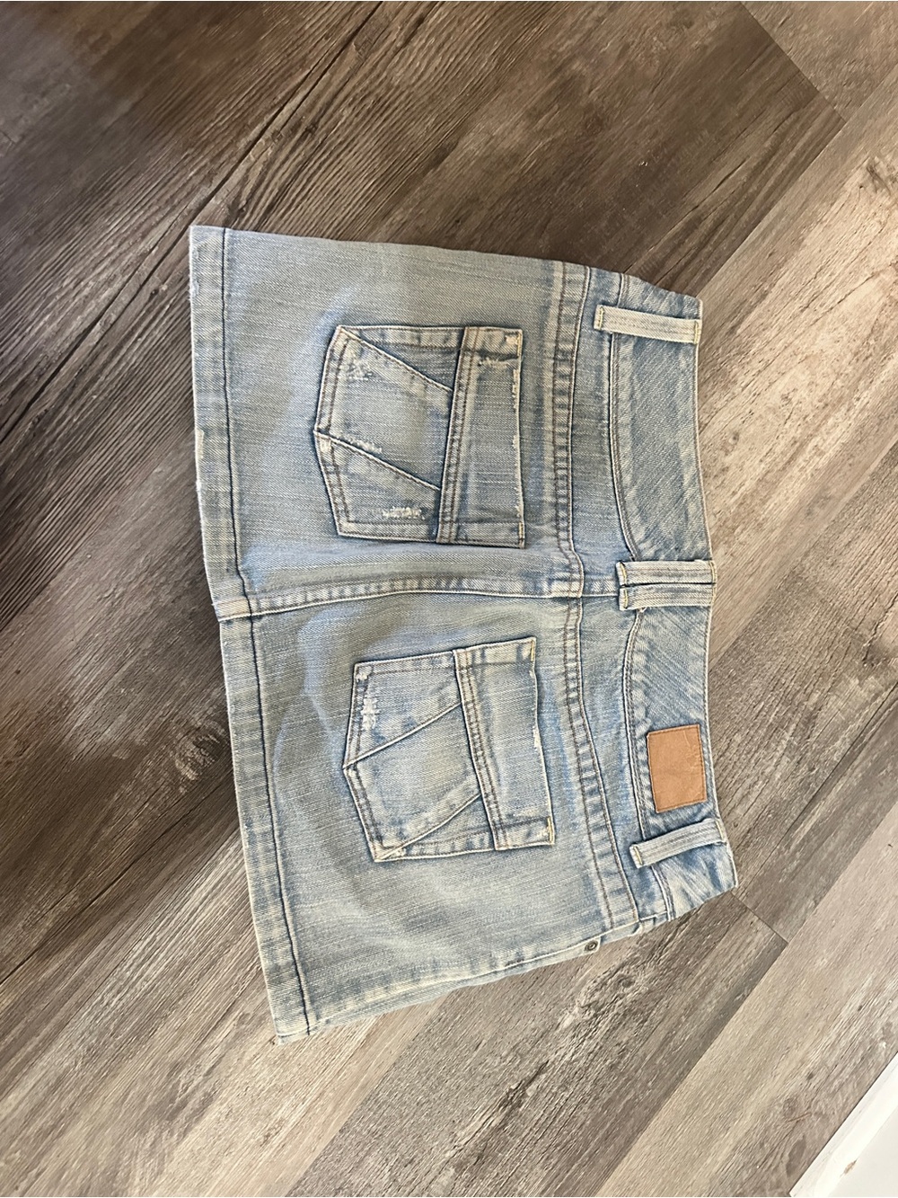American Eagle Outfitters Light Blue Denim Mini Skirt - Picture 3 of 3